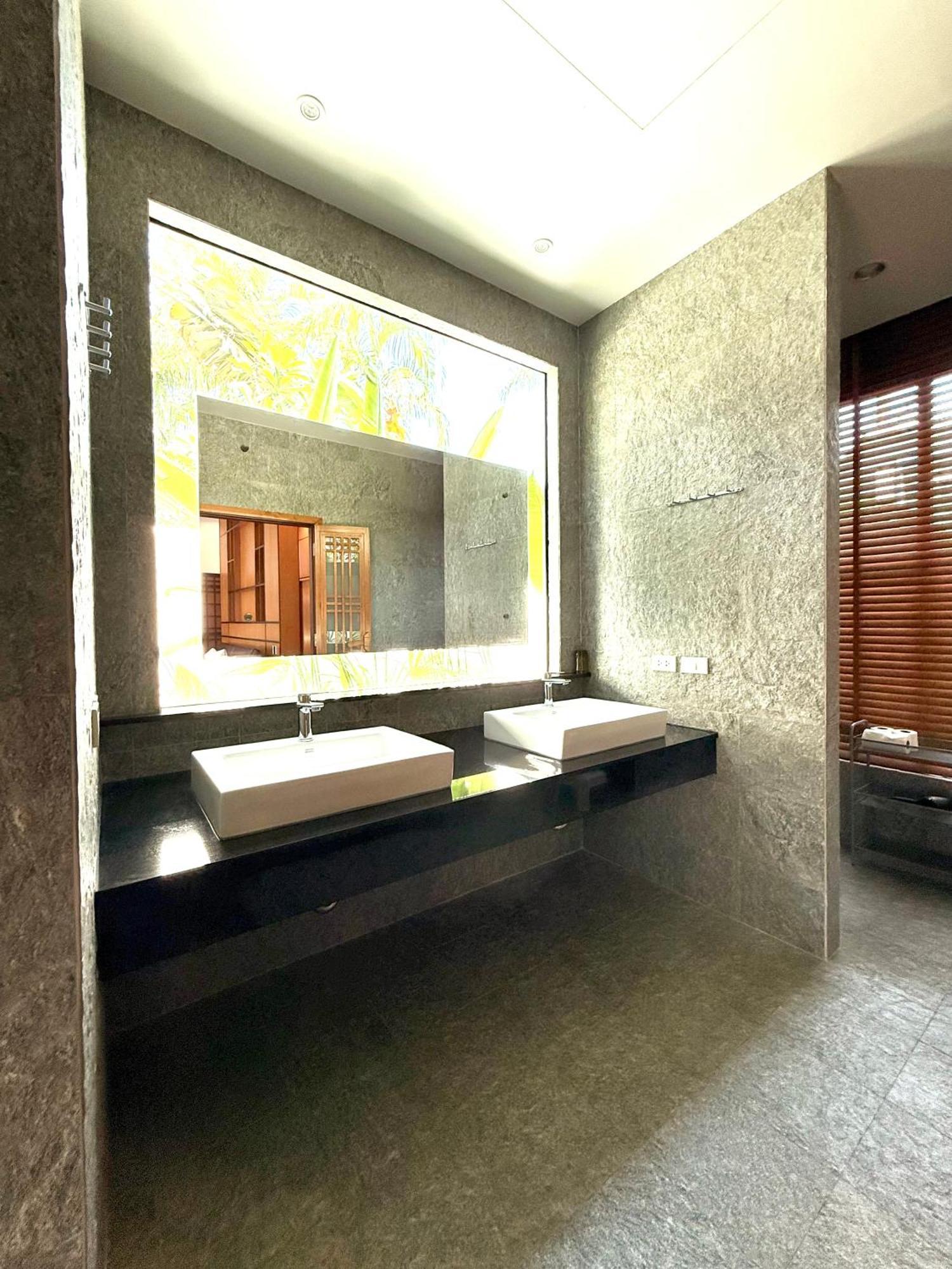 Baan Bua Luxury *