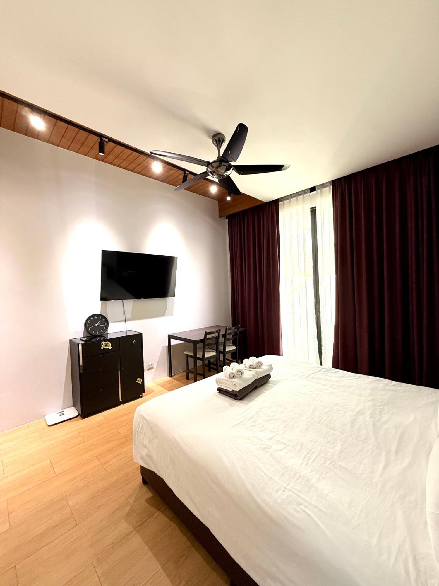 Baan Bua Luxury Villa *