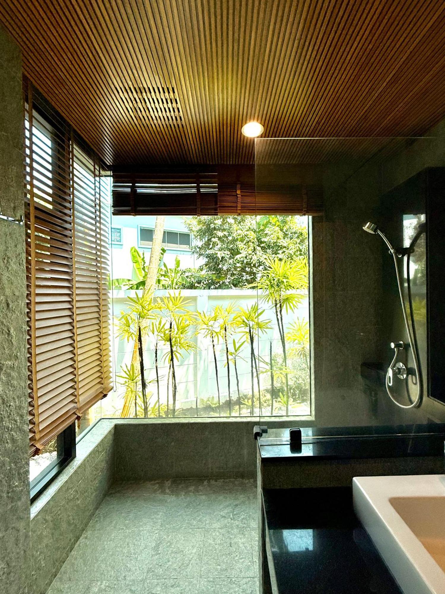 Baan Bua Luxury *